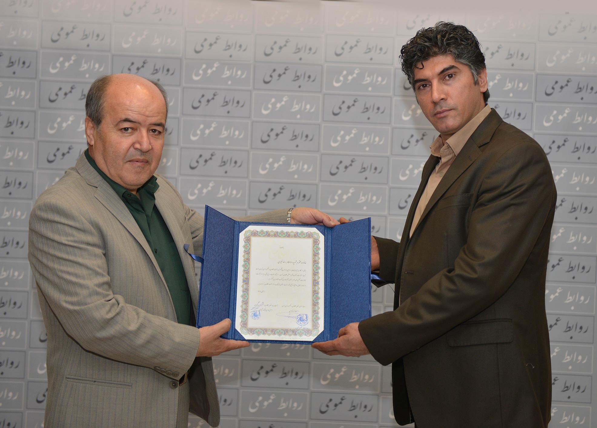 مراسم تجلیل از خانواده معظم شهدا جهت تدوین کتاب تذکره صنفی