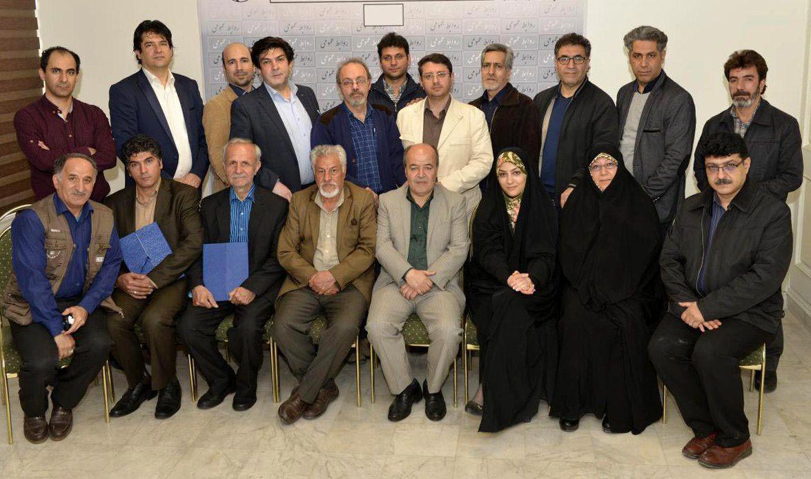 مراسم تجلیل از خانواده معظم شهدا جهت تدوین کتاب تذکره صنفی